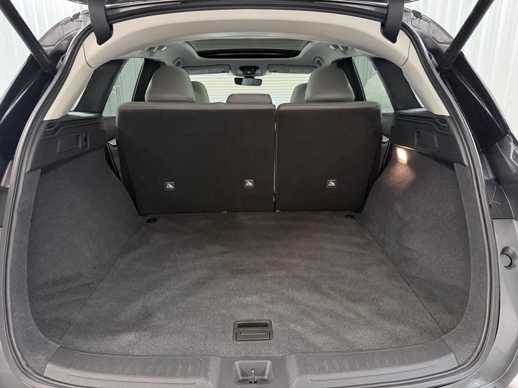 Certified 2023 INFINITI QX50 Luxe FWD image 33