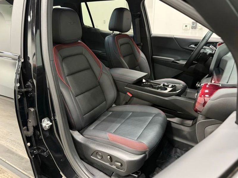 Used 2026 Chevrolet Equinox RS w/ Convenience Package III image 39