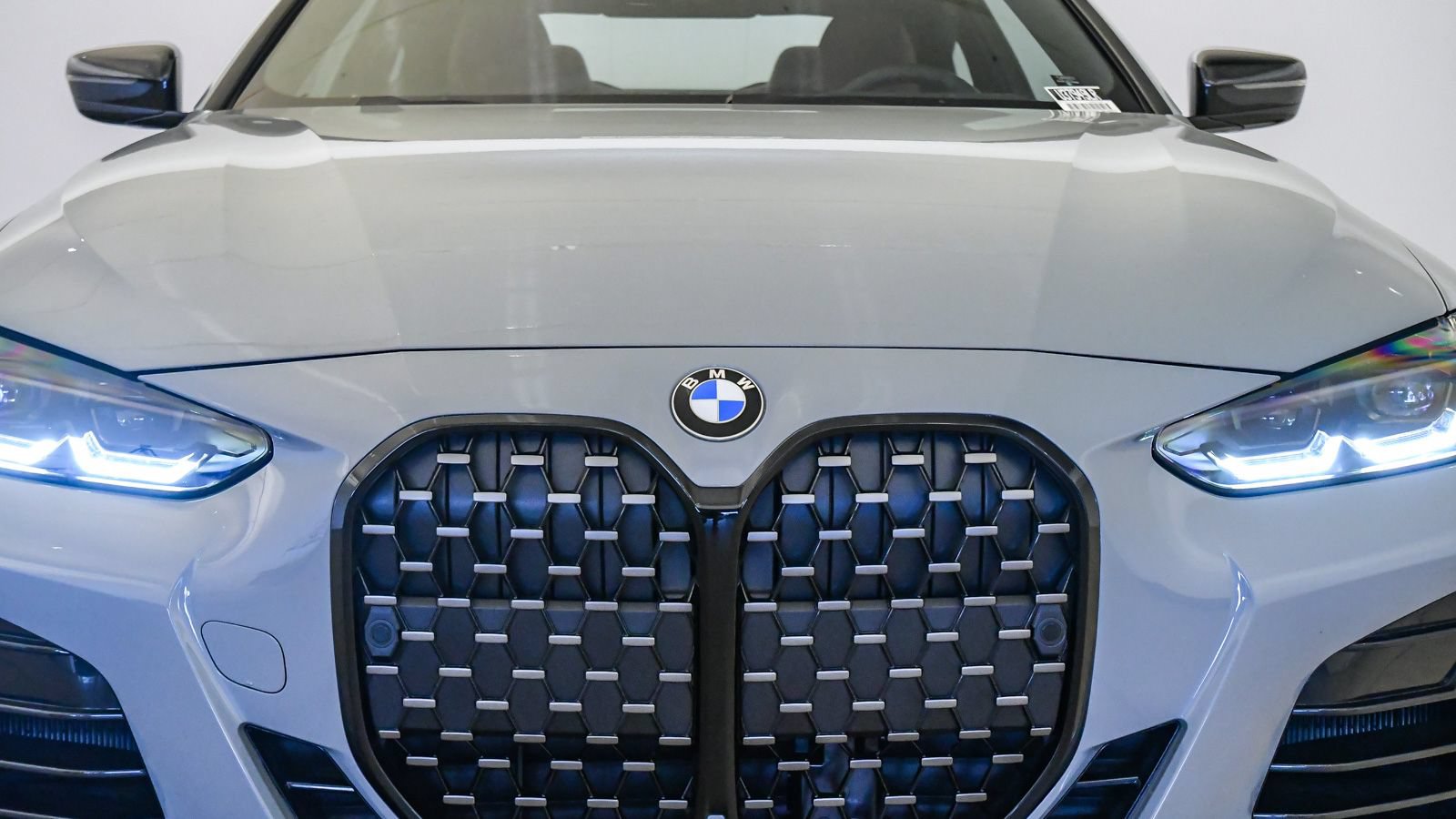 Used 2024 BMW M440i Coupe w/ Premium Package RWD image 8