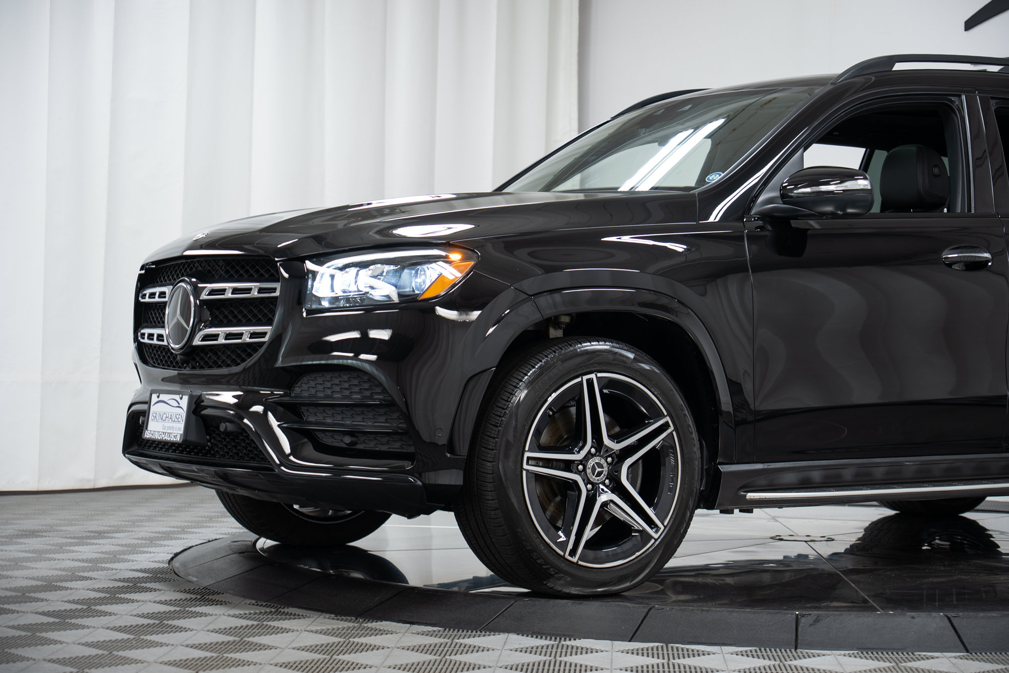 Certified 2022 Mercedes-Benz GLS 450 4MATIC w/ AMG Line Exterior image 26