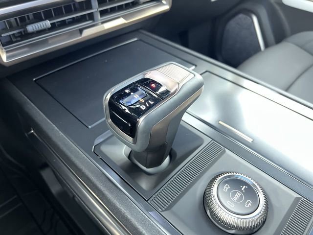 Used 2024 GMC Hummer EV 2X w/ Extreme Off-Road Package image 16