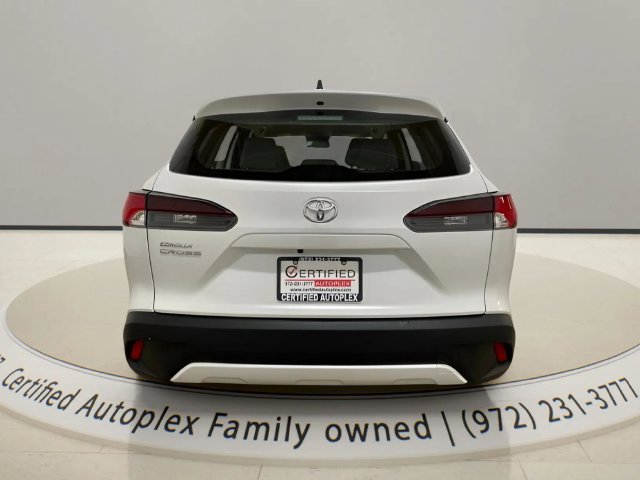 Used 2024 Toyota Corolla Cross L FWD image 4
