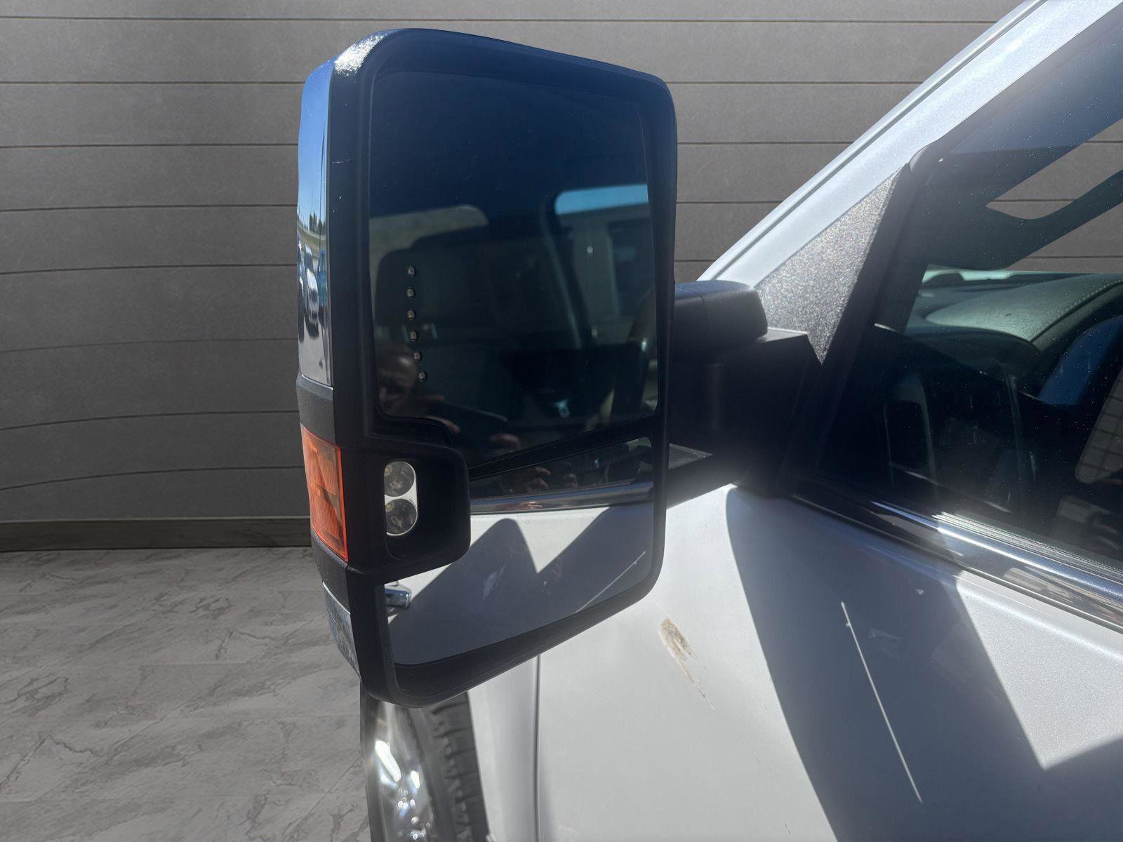 Used 2018 Chevrolet Silverado 2500 LTZ w/ LTZ Plus Package image 10