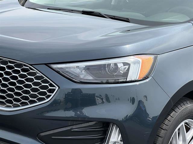 Used 2024 Ford Edge SEL w/ Convenience Package AWD/4WD image 7