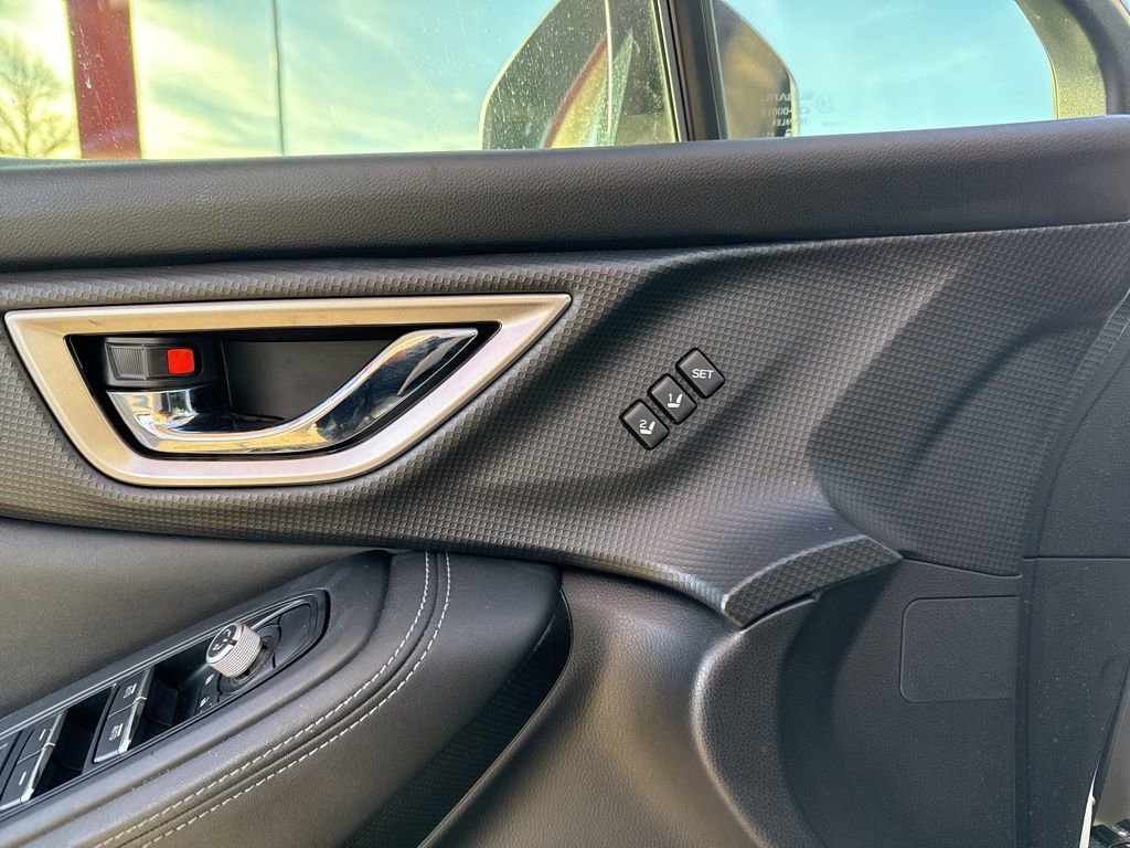 Used 2023 Subaru Forester Touring image 12