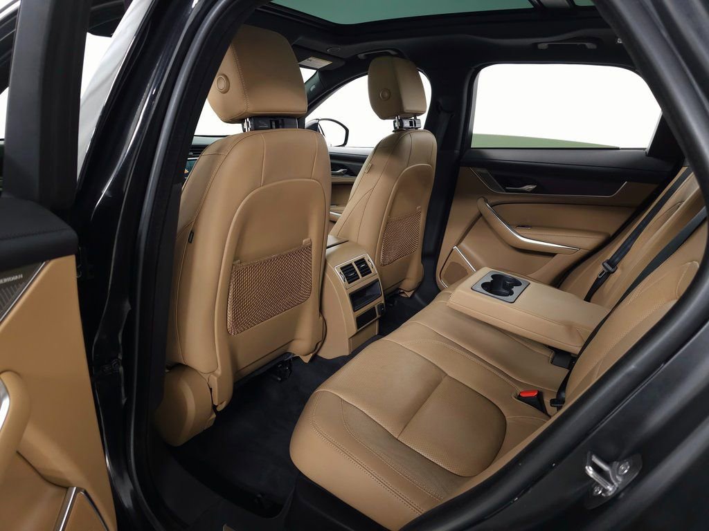 Used 2023 Jaguar F-PACE S image 34