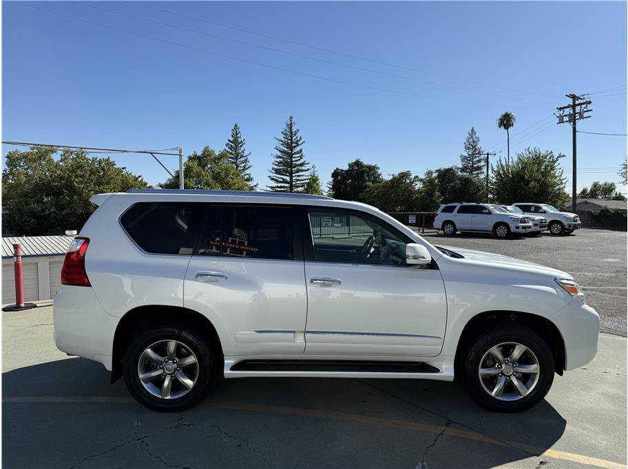 Used 2012 Lexus GX 460 Premium AWD/4WD image 3