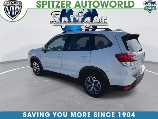 Used 2021 Subaru Forester Premium AWD/4WD image 7
