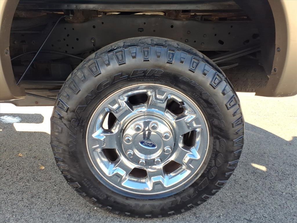 Used 2014 Ford F250 Lariat w/ Chrome Package image 7