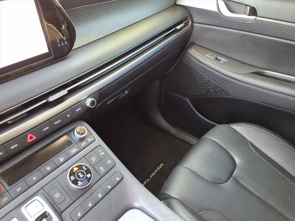 Used 2024 Hyundai Palisade Limited image 36