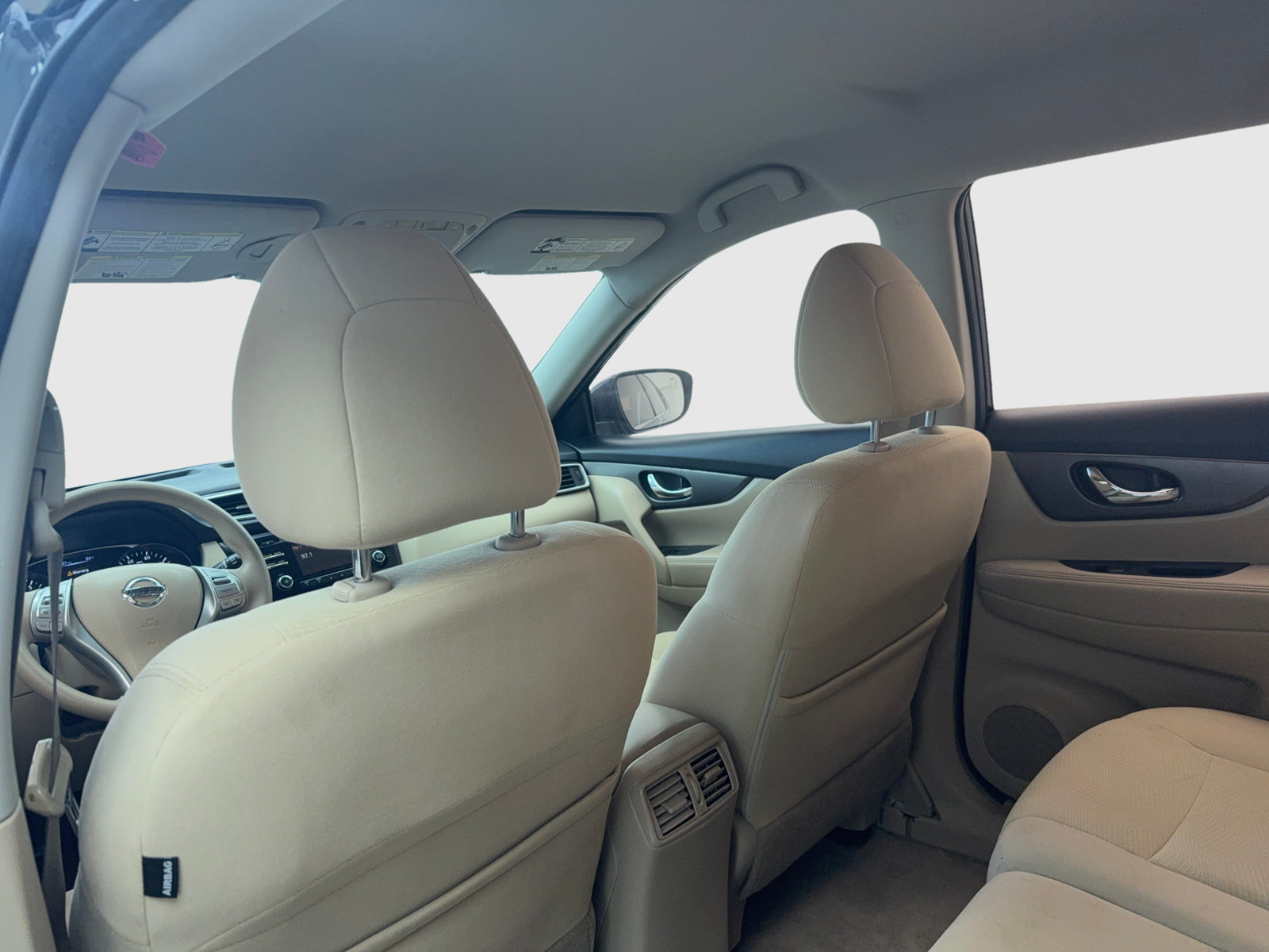 Used 2015 Nissan Rogue S FWD image 49