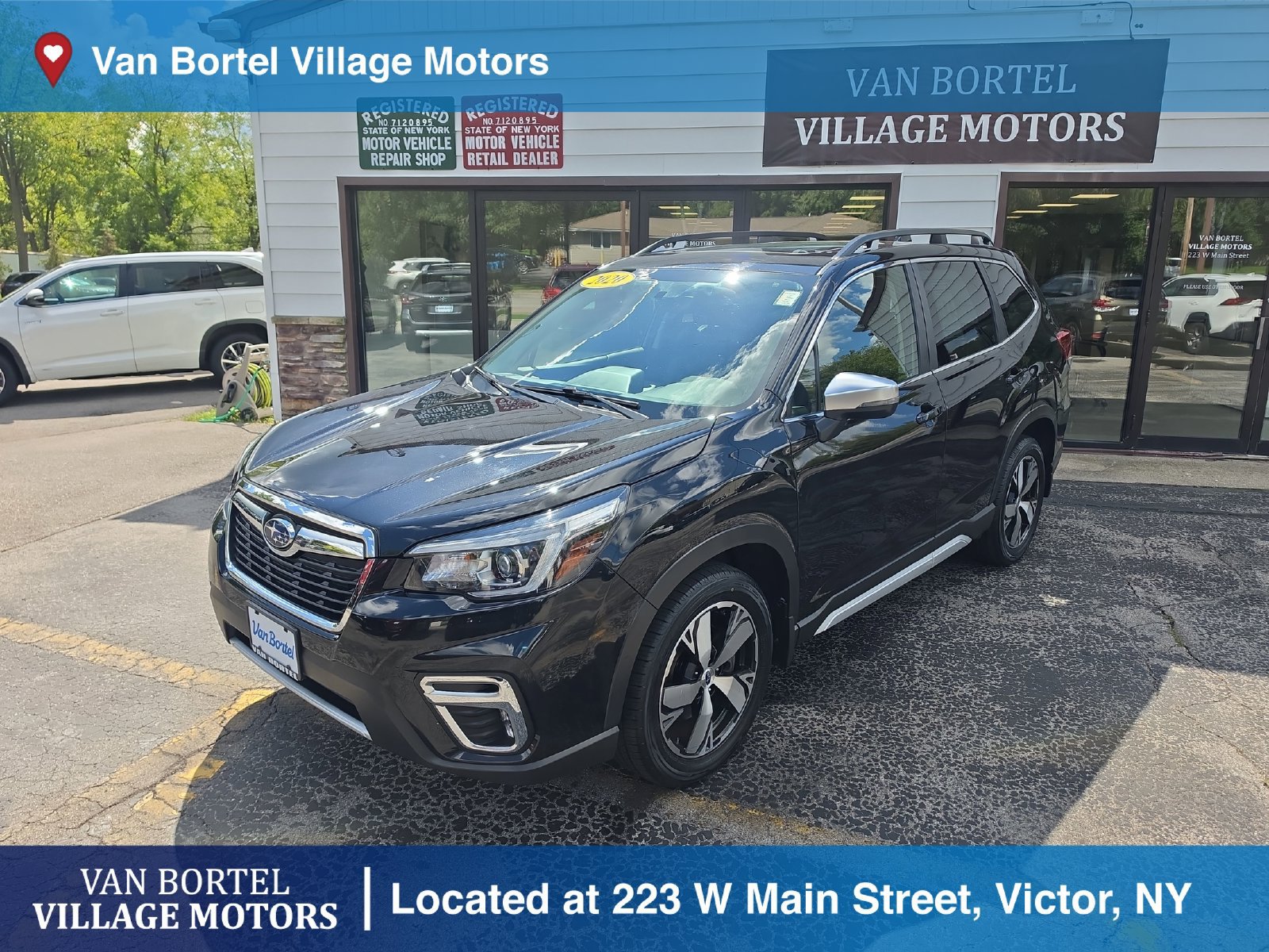 Used 2020 Subaru Forester Touring AWD/4WD image 1