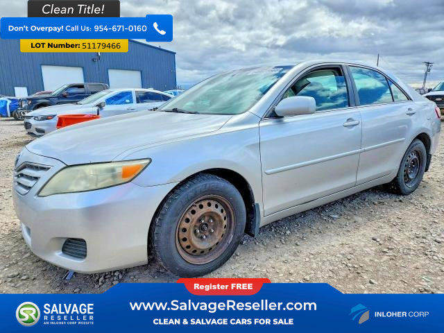 Used 2011 Toyota Camry LE FWD image 1