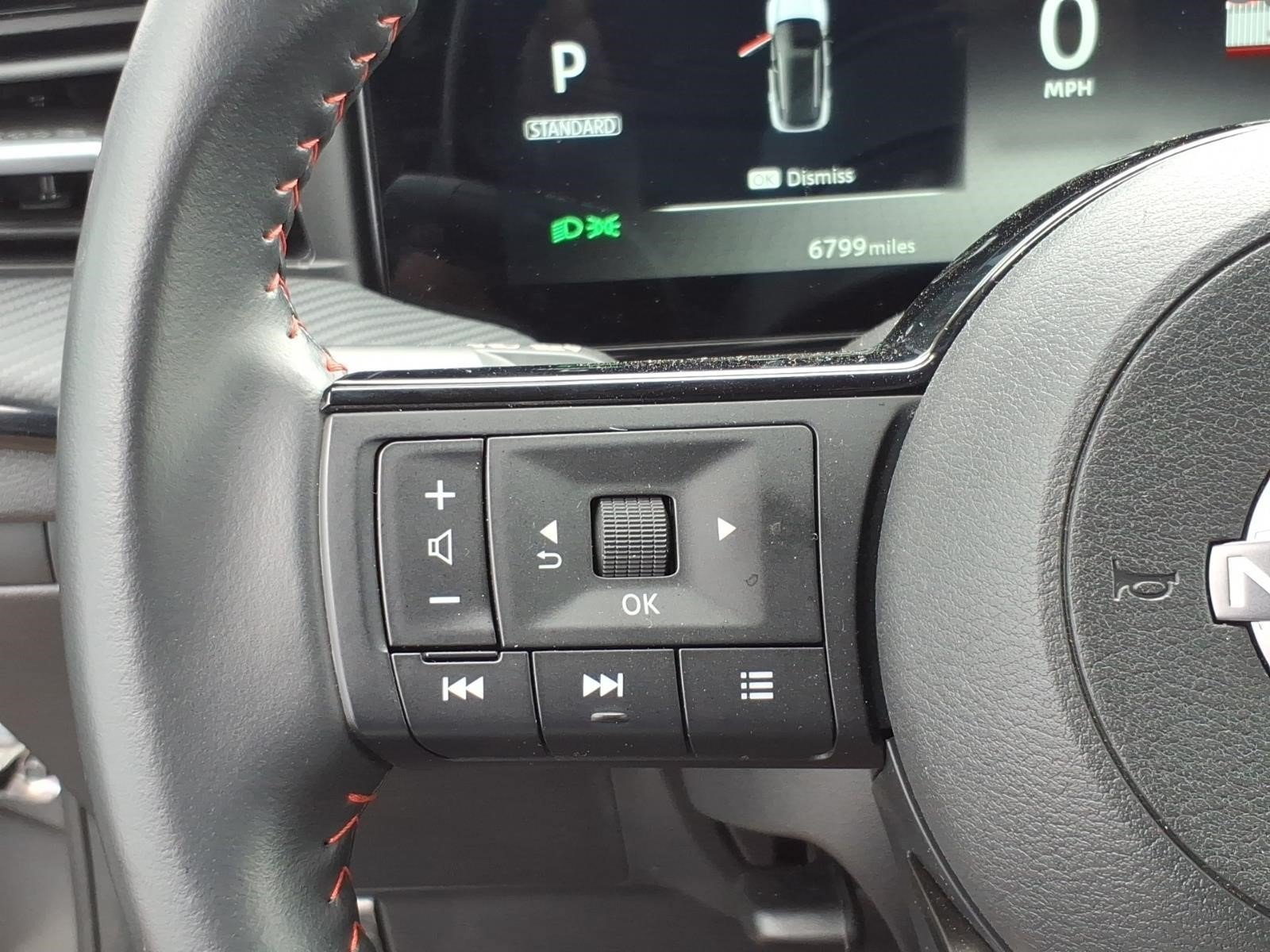 Used 2026 Nissan Kicks SR w/ Cold Weather Package AWD/4WD image 15