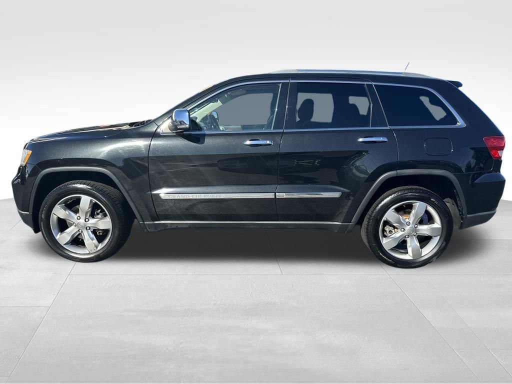 Used 2012 Jeep Grand Cherokee Overland image 2
