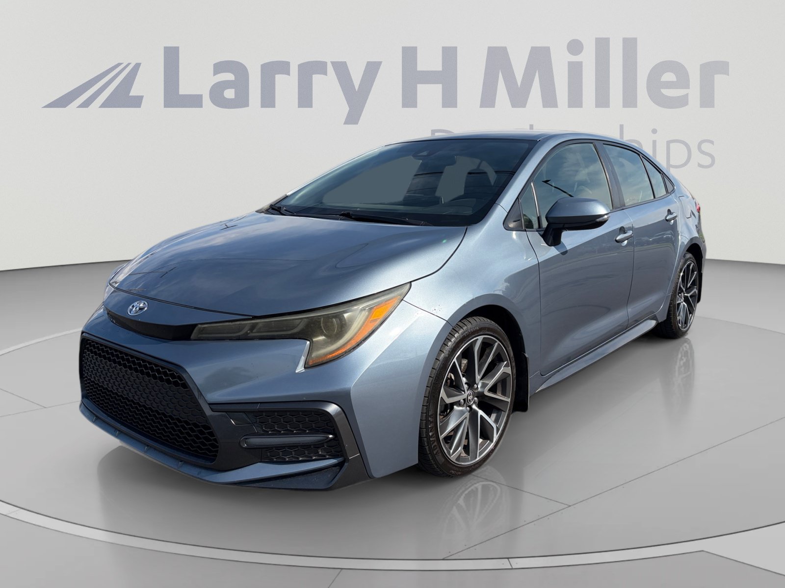 Used 2020 Toyota Corolla SE w/ Carpet Mat Package (TMS)