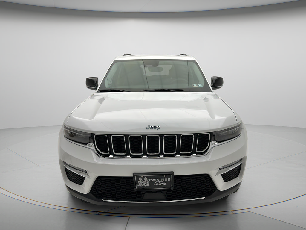 Used 2023 Jeep Grand Cherokee 4WD 4xe image 2