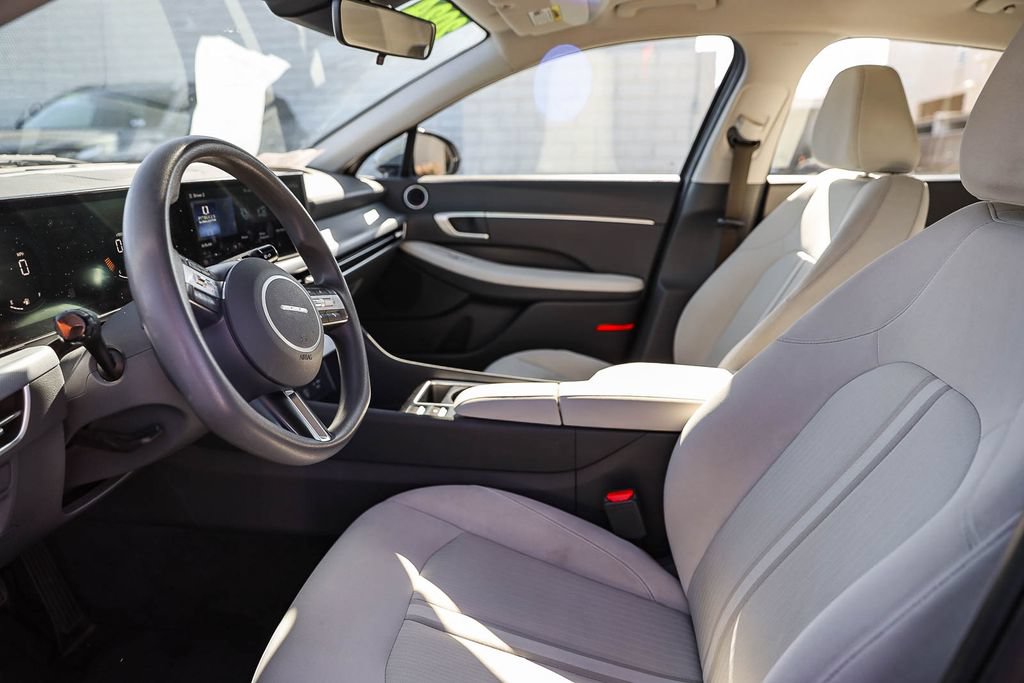 Used 2024 Hyundai Sonata SEL FWD image 18