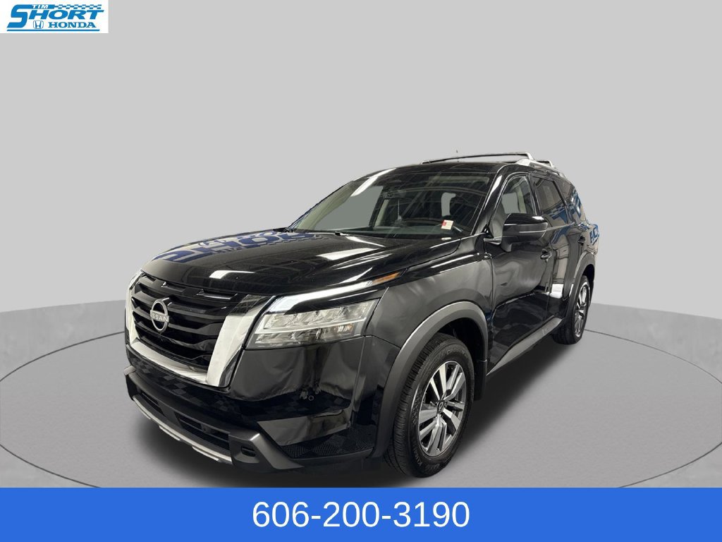 Used 2024 Nissan Pathfinder SL