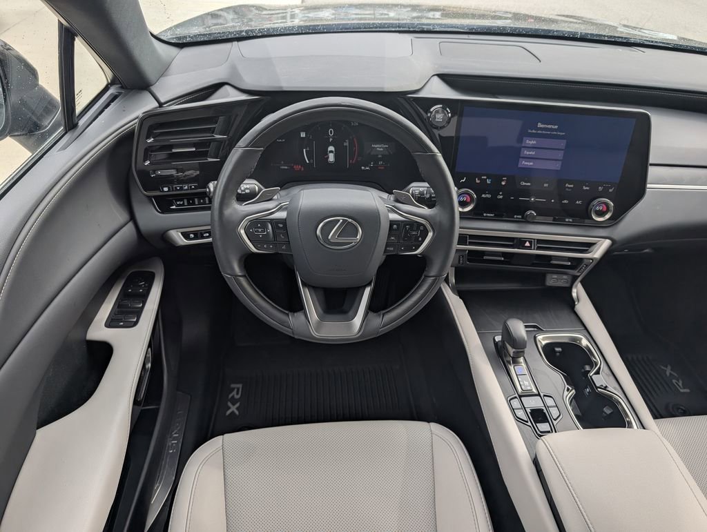 Used 2025 Lexus RX 350 AWD image 3
