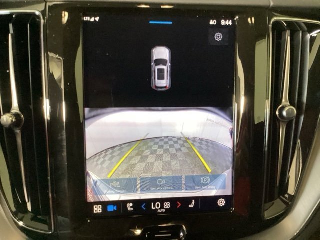 New 2025 Volvo XC60 T8 Core w/ Protection Package Premier image 24