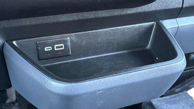 Used 2024 Chevrolet Brightdrop 600 w/ Commercial Equipment Package image 25