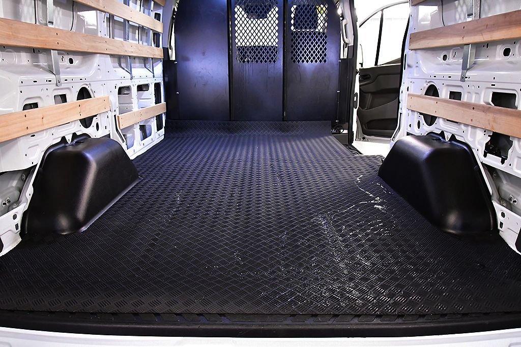 Used 2024 Ford Transit 250 Low Roof w/ Exterior Upgrade Package RWD image 29