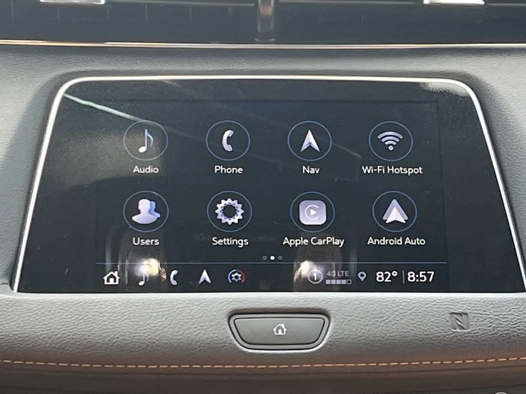 Used 2021 Cadillac XT4 Premium Luxury FWD image 15
