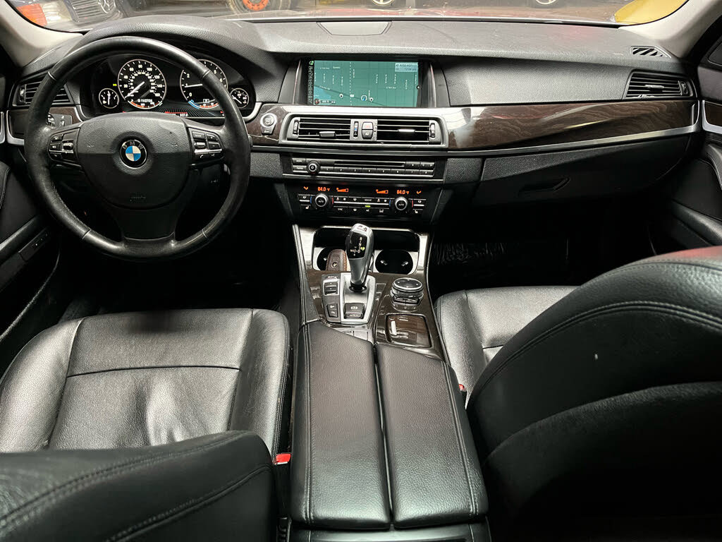 Used 2014 BMW 528i xDrive Sedan AWD/4WD image 10