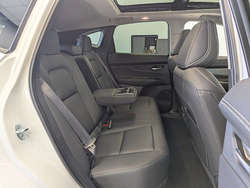 New 2025 Nissan Murano SL image 17