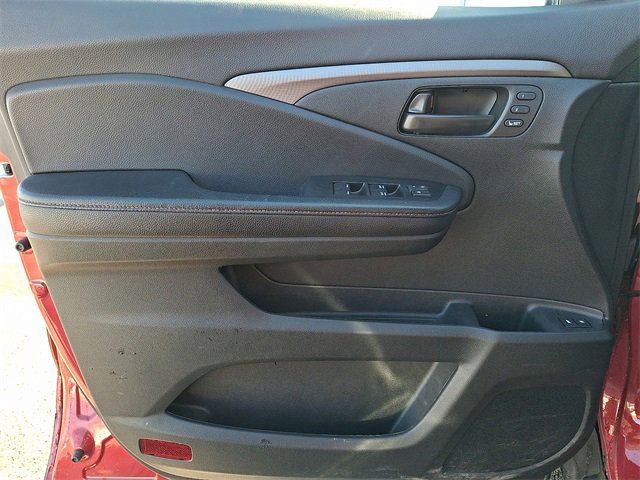 Certified 2023 Honda Passport TrailSport image 12