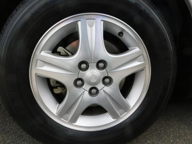 Used 2001 Ford Taurus SEL image 9