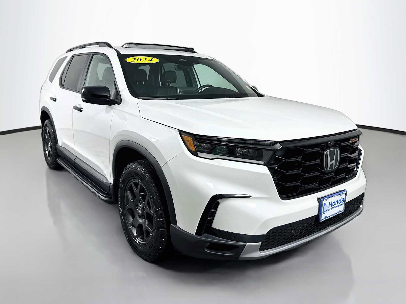 Certified 2024 Honda Pilot TrailSport