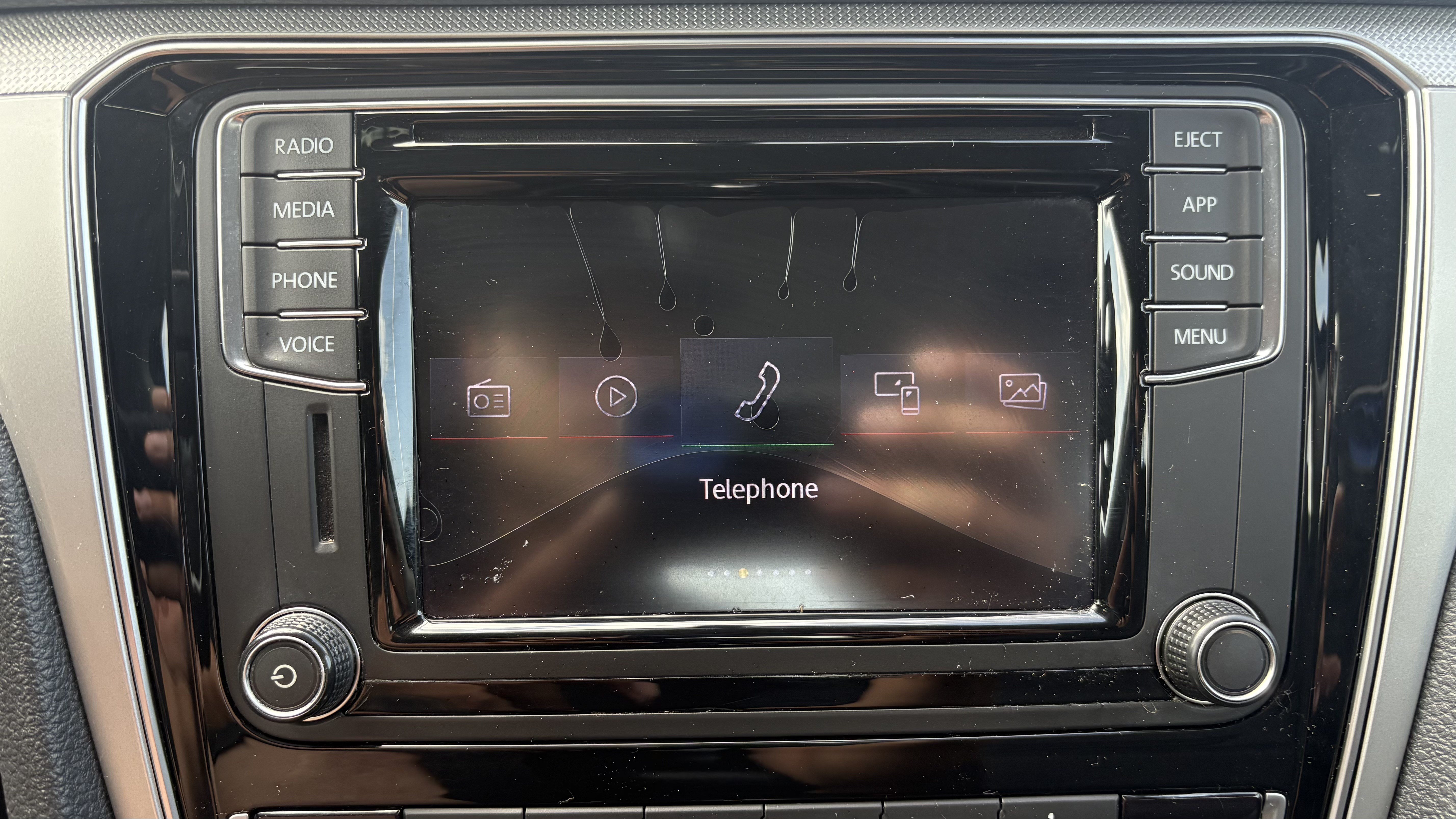 Used 2019 Volkswagen Passat 2.0T Wolfsburg w/ Wheels & Sunroof Package FWD image 25