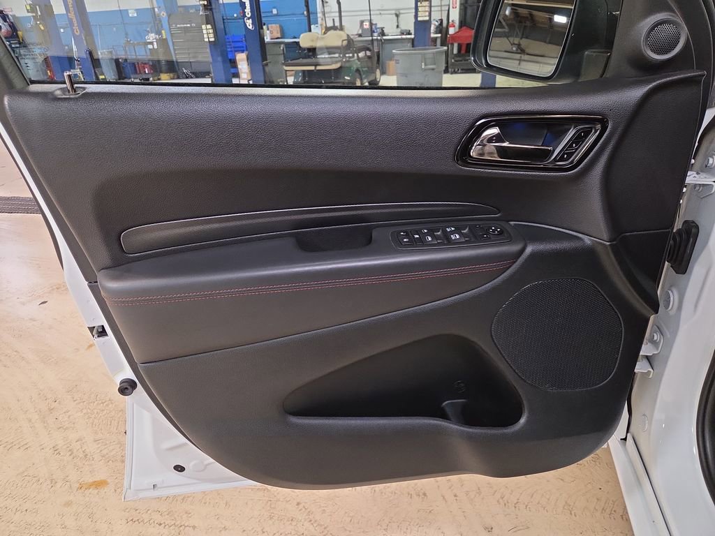 Used 2024 Dodge Durango GT image 10