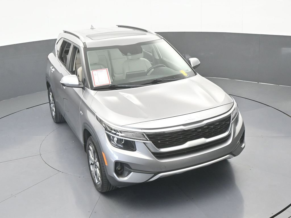 Used 2022 Kia Seltos EX AWD/4WD image 57