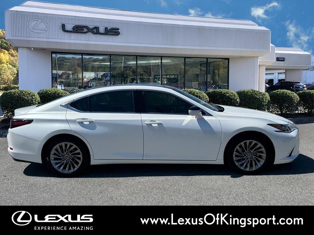 Used 2024 Lexus ES 350 w/ Technology Package FWD image 6