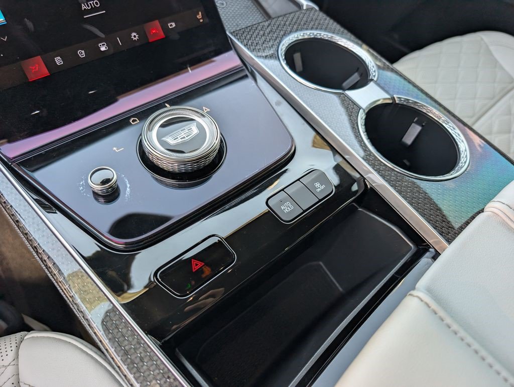 Certified 2025 Cadillac Escalade V AWD/4WD image 30