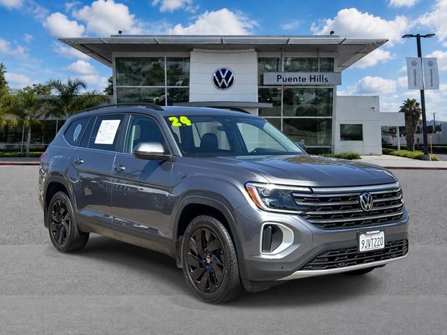 Certified 2024 Volkswagen Atlas SE w/ Panoramic Sunroof Package
