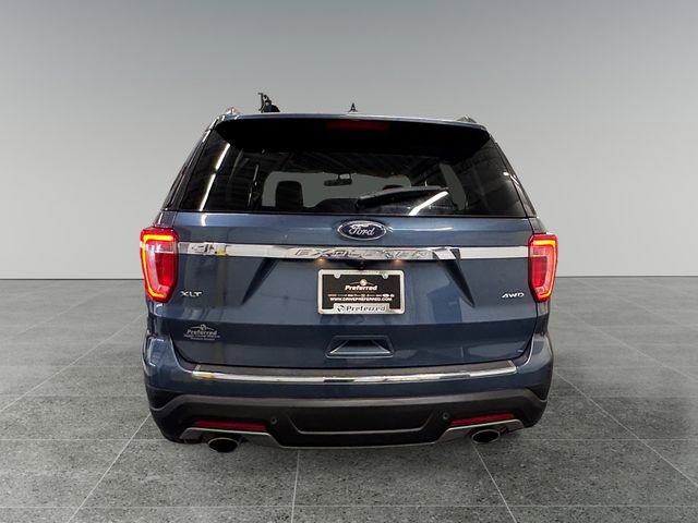 Used 2018 Ford Explorer XLT w/ Equipment Group 202A AWD/4WD image 23