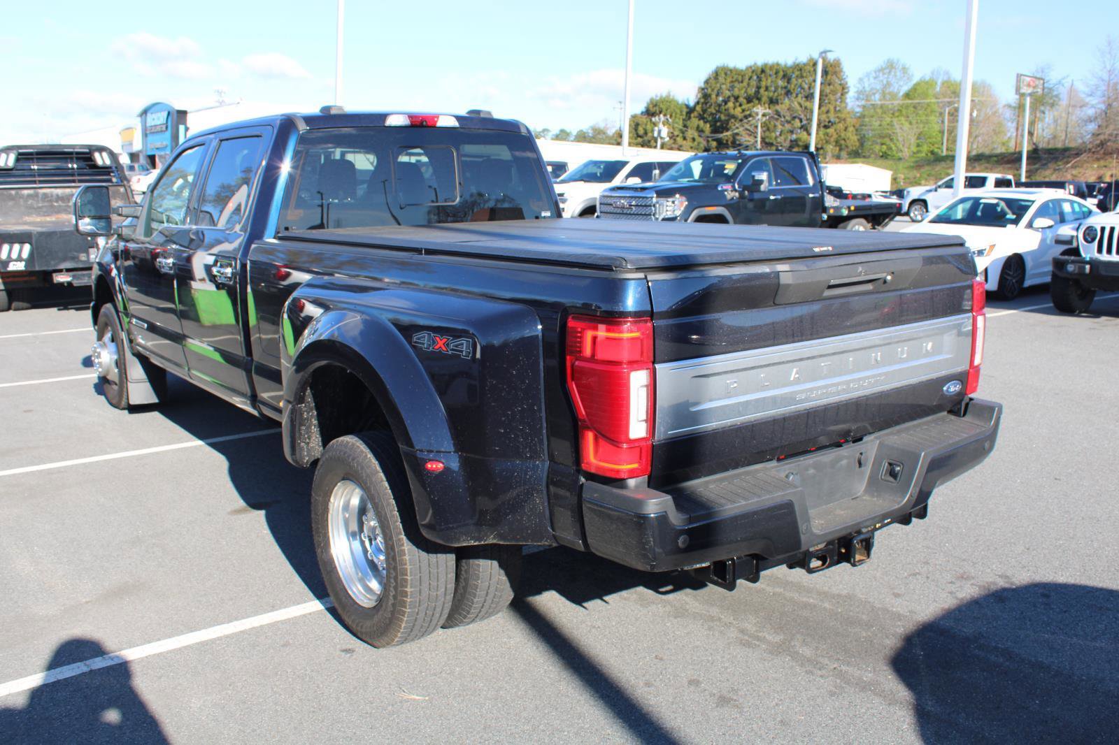 Used 2022 Ford F350 Platinum image 8