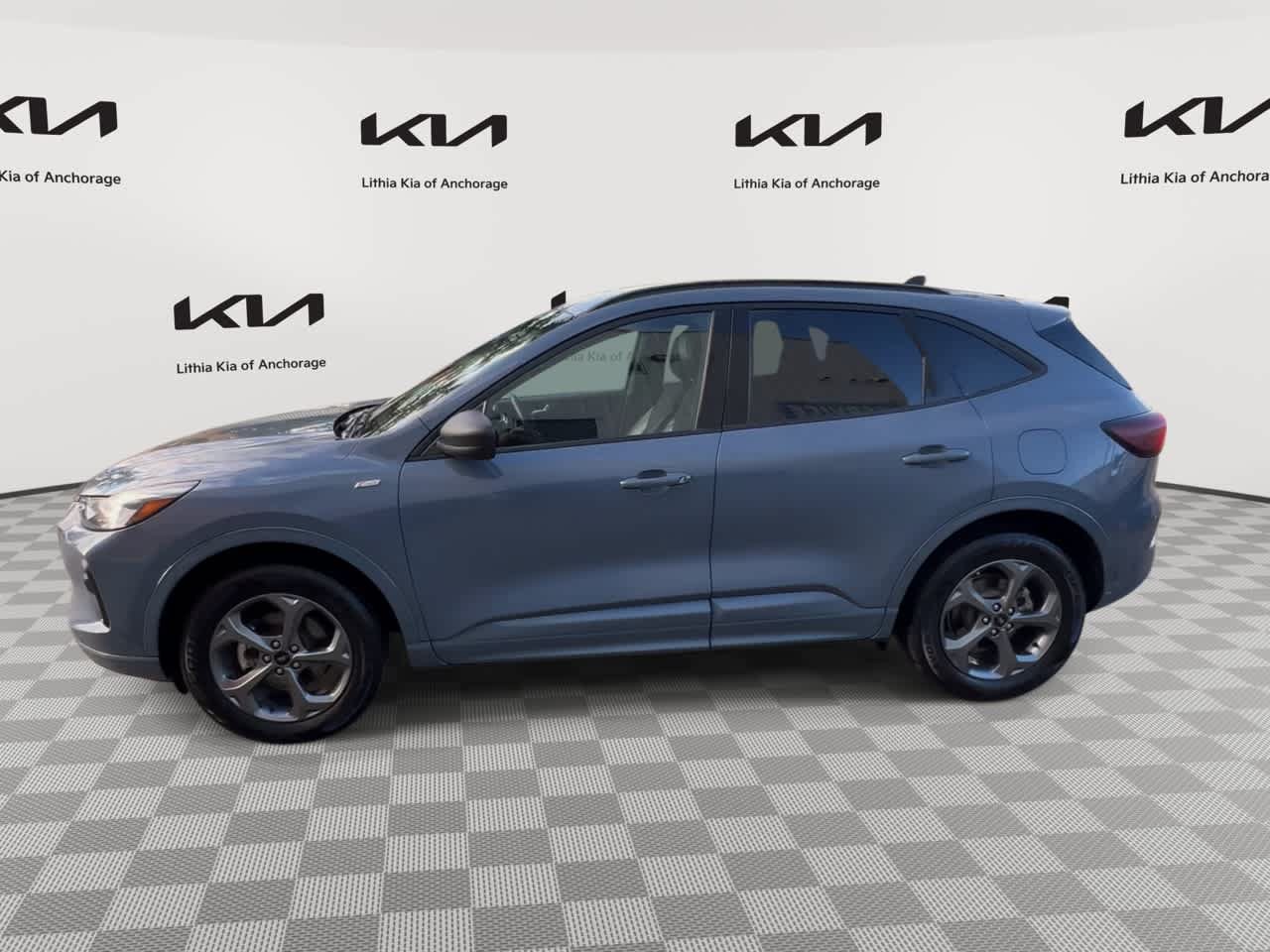 Used 2024 Ford Escape ST-Line AWD/4WD image 6