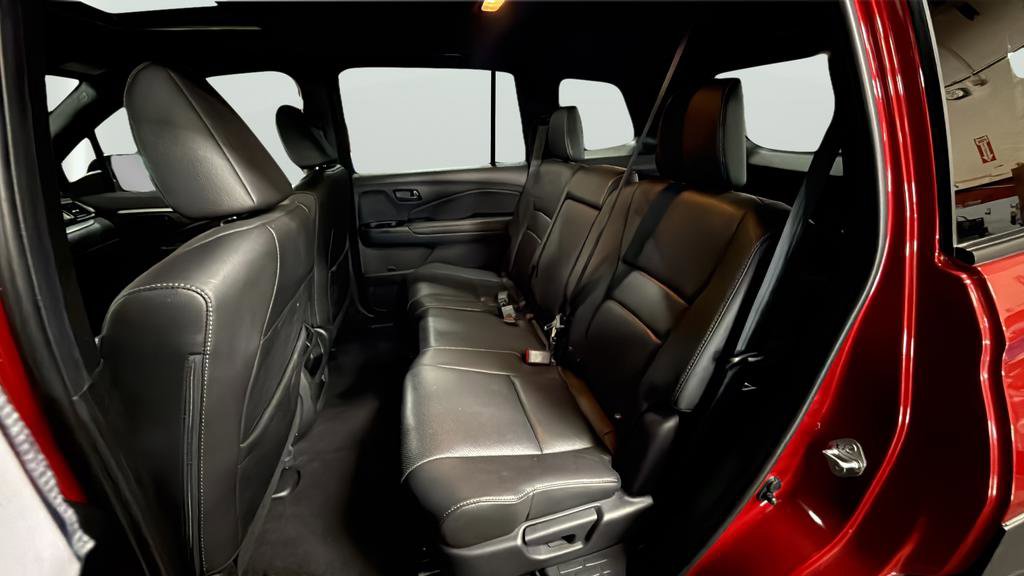 Used 2023 Honda Passport EX-L image 24