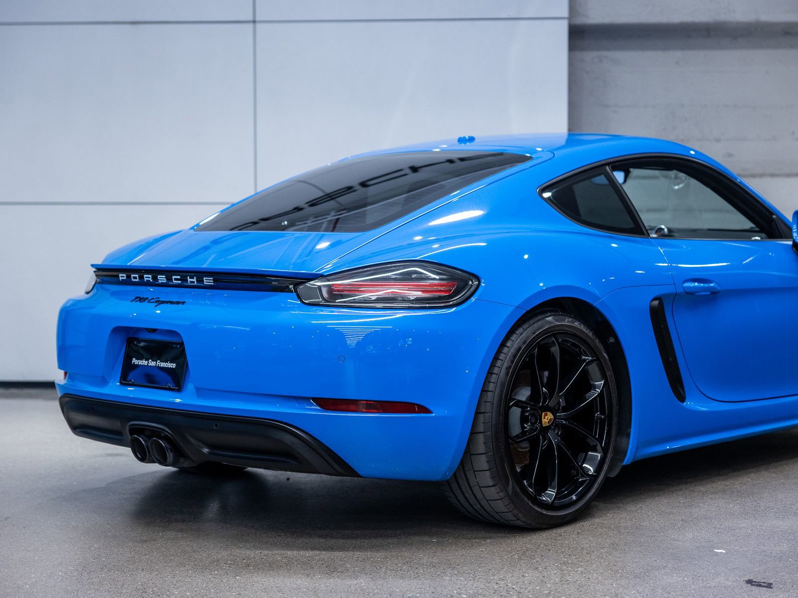 Certified 2024 Porsche 718 Cayman w/ Premium Package RWD image 24