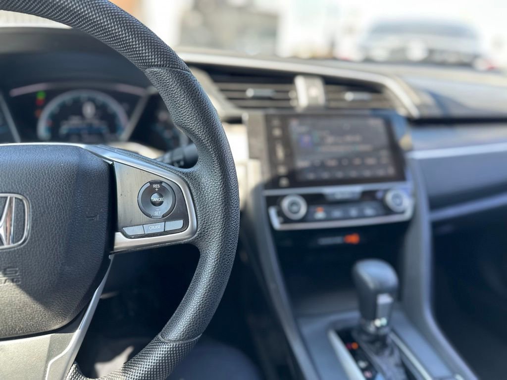 Used 2018 Honda Civic EX image 8