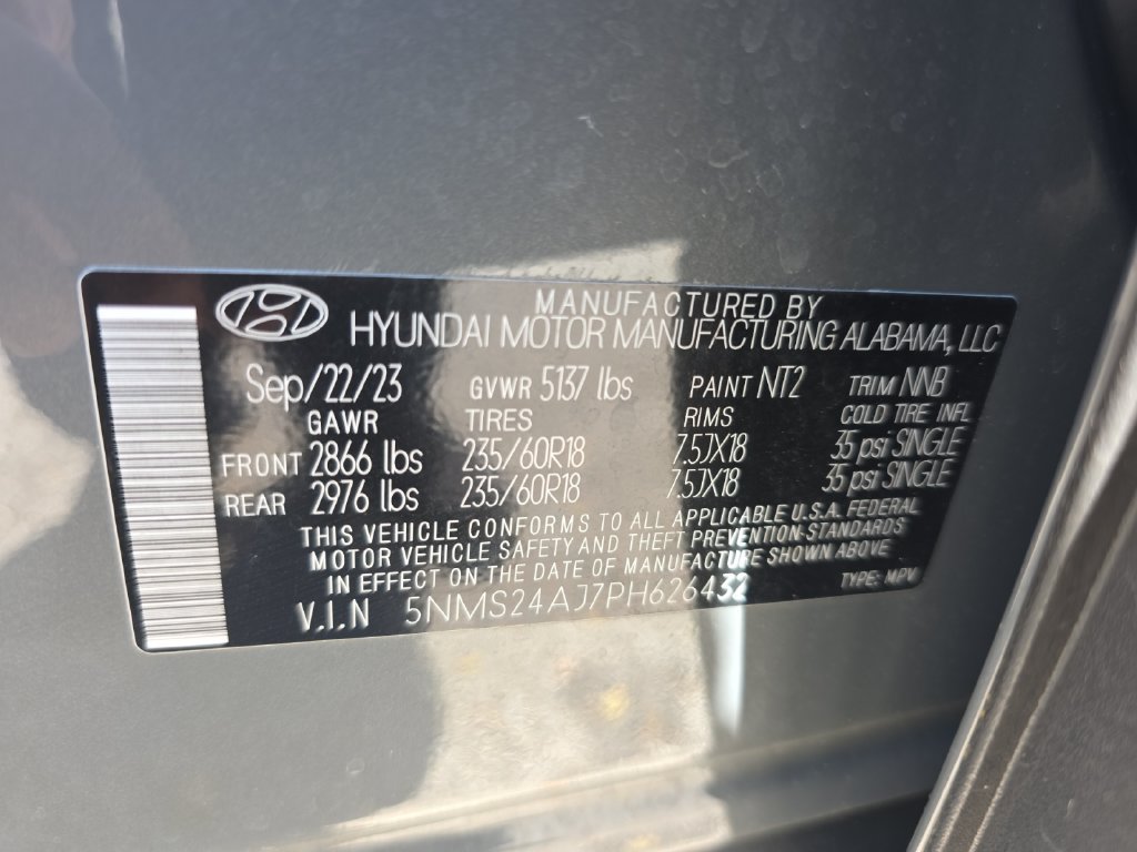 Used 2023 Hyundai Santa Fe SEL FWD image 25