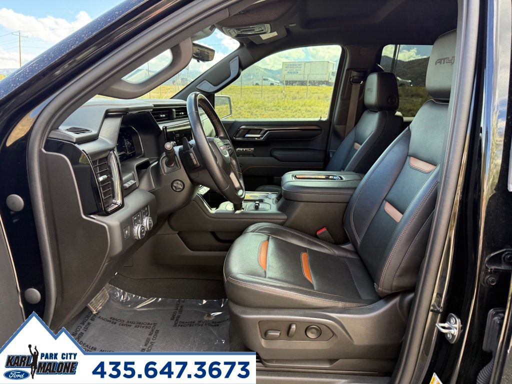 Used 2022 GMC Sierra 1500 AT4 w/ Technology Package AWD/4WD image 13