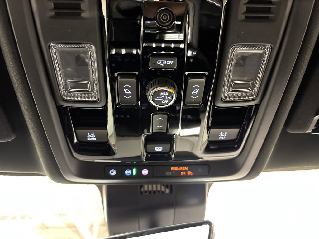 New 2026 GMC Yukon XL AT4 Ultimate w/ LPO, Floor Liner Package image 41