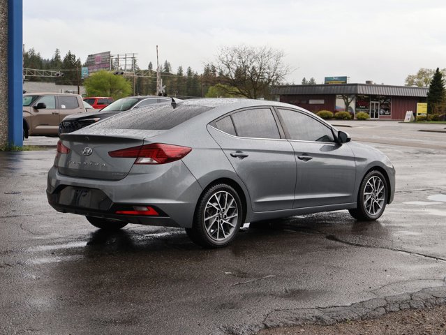 Used 2019 Hyundai Elantra Limited w/ Cargo Package FWD image 5