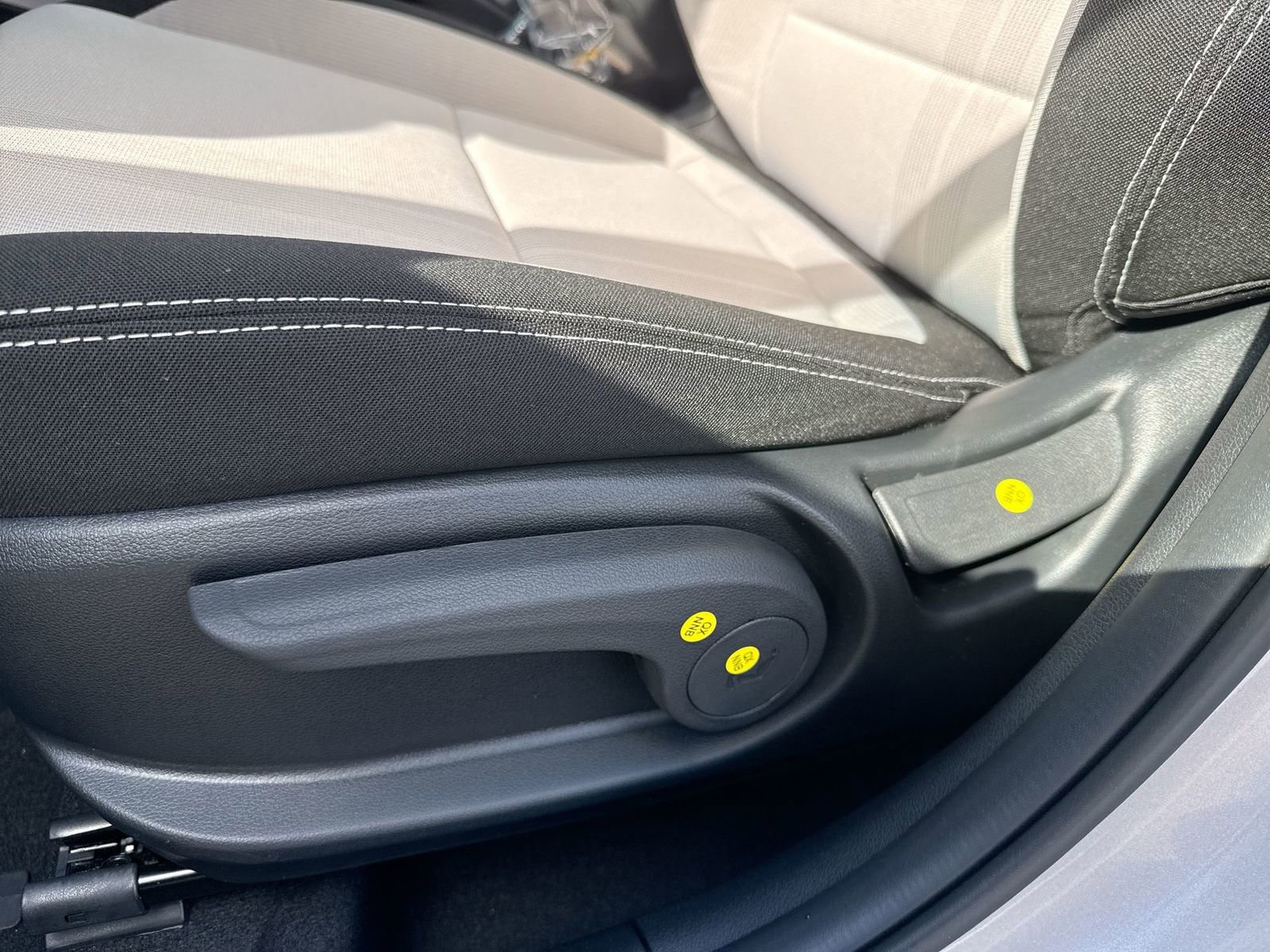 New 2026 Hyundai Venue SEL image 13